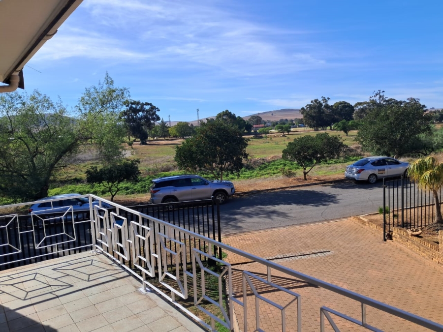 3 Bedroom Property for Sale in Bothasig Western Cape